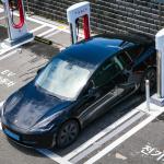 Photo by DaeYeoung Ahn: https://www.pexels.com/photo/tesla-model3-27243718/